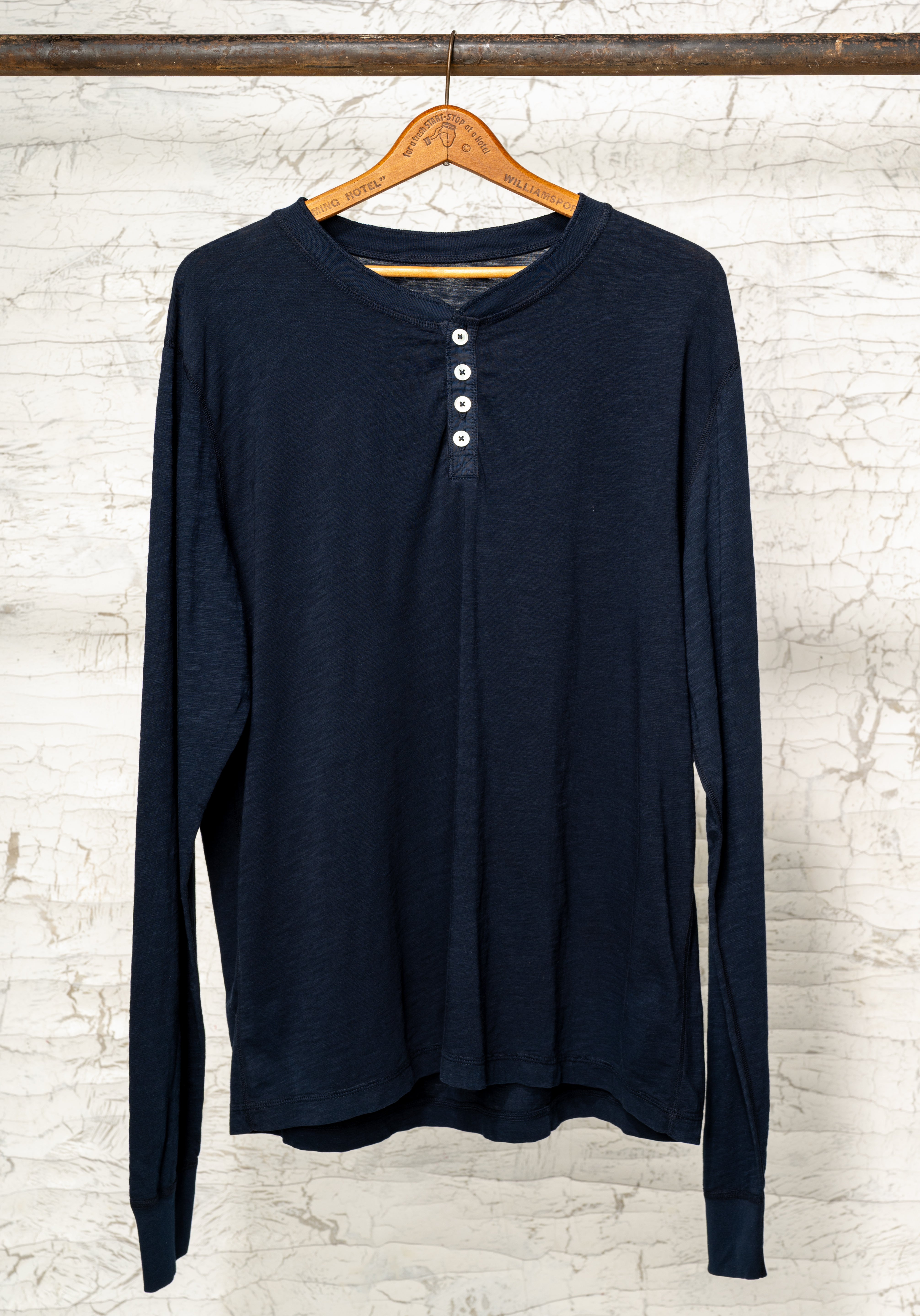 Lightweight Slub Cotton Henley